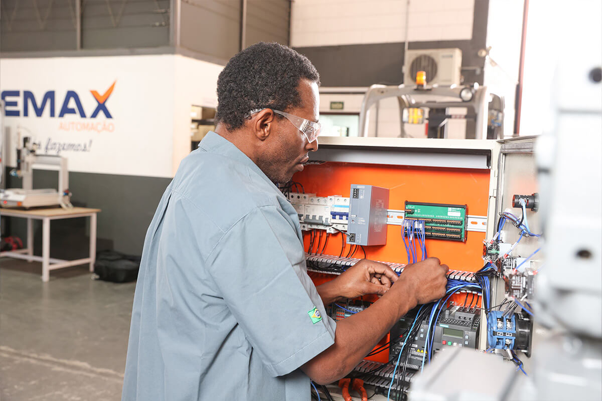 emax automacao assistencia tecnica e manutencao